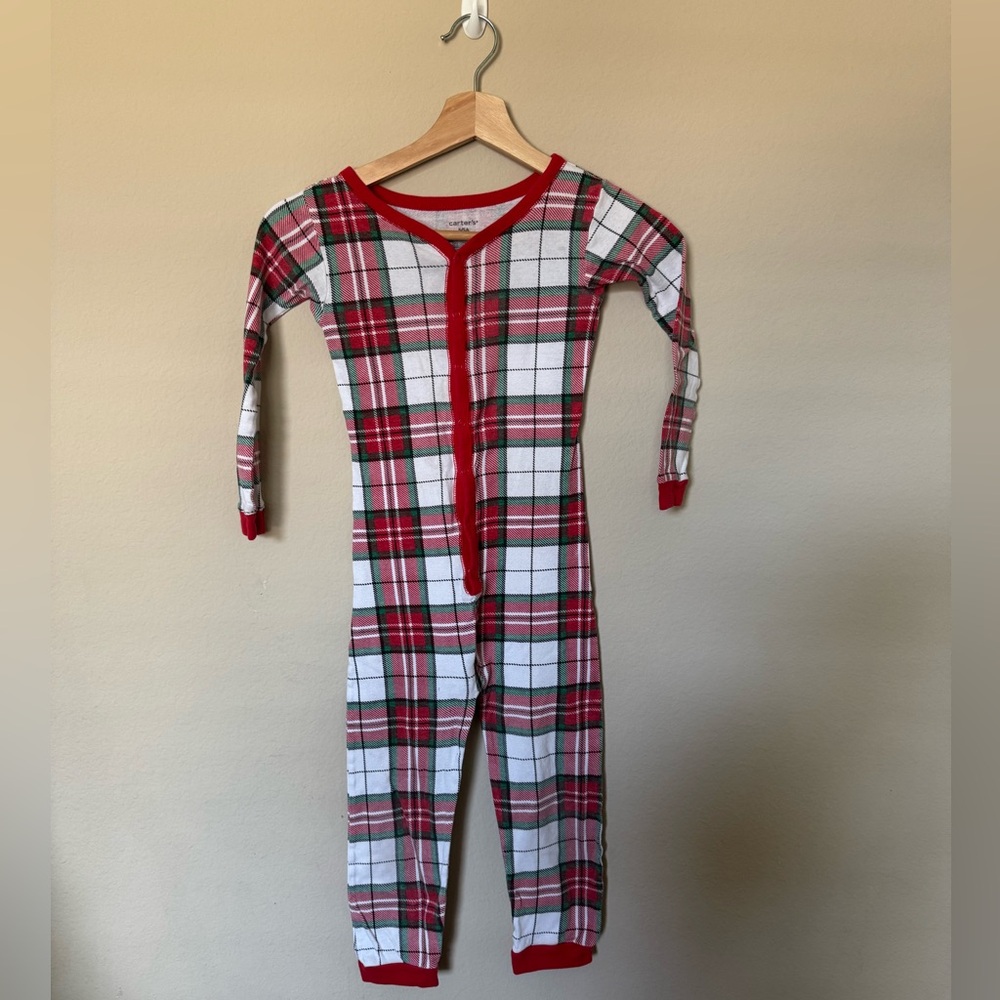 Carters boys plaid red and green 5T pajama